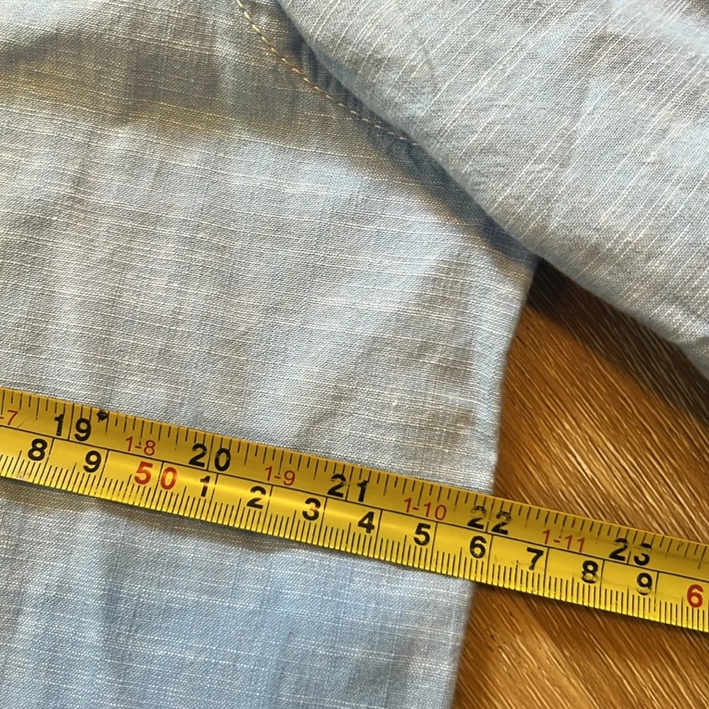 Tommy Bahama Blue 100% Cotton Button Up Medium